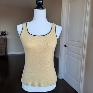 Reitmans Yellow Scoop-Neck Tank Top Size Medium